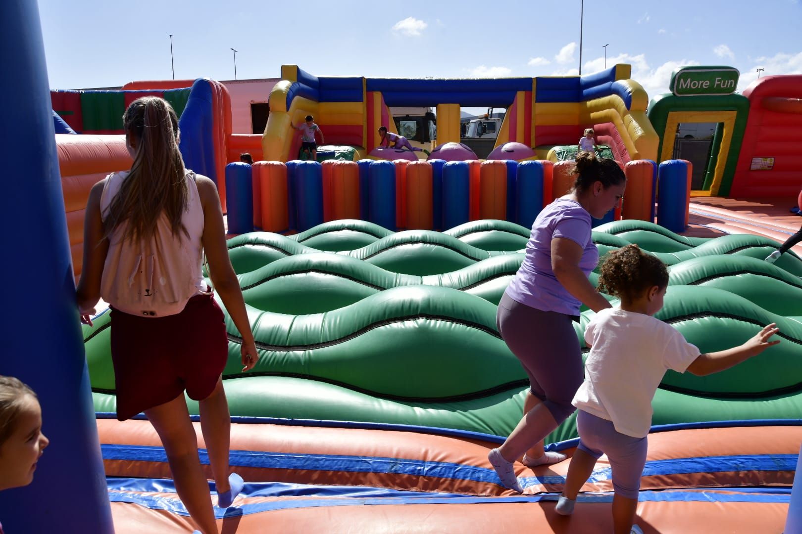 El parque hinchable más grande del mundo, en imágenes