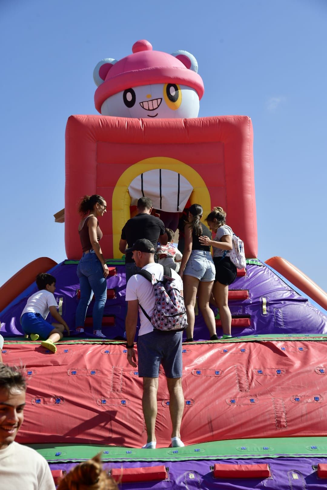 El parque hinchable más grande del mundo, en imágenes