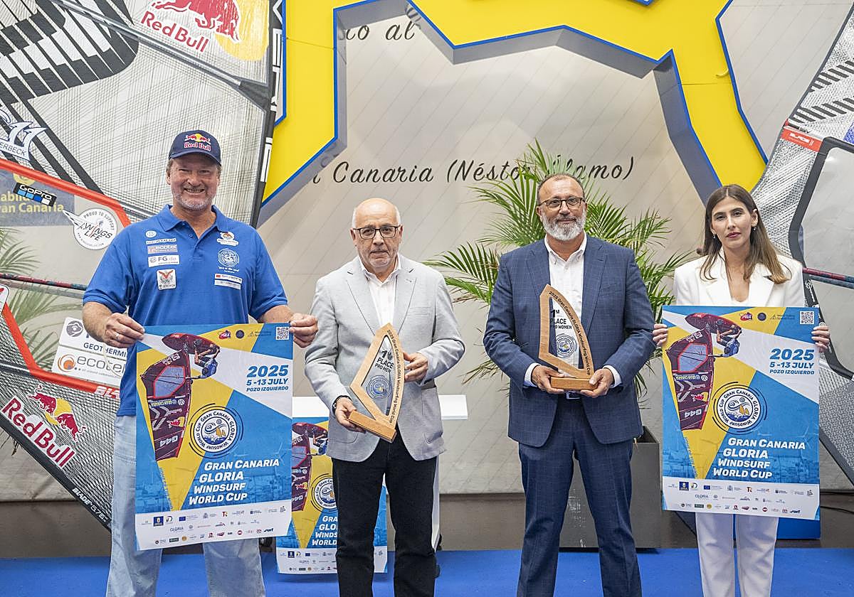 Antronio Morales, presidente del Cabildo, presentó el Mundial que se vivirá en Pozo Izquierdo.