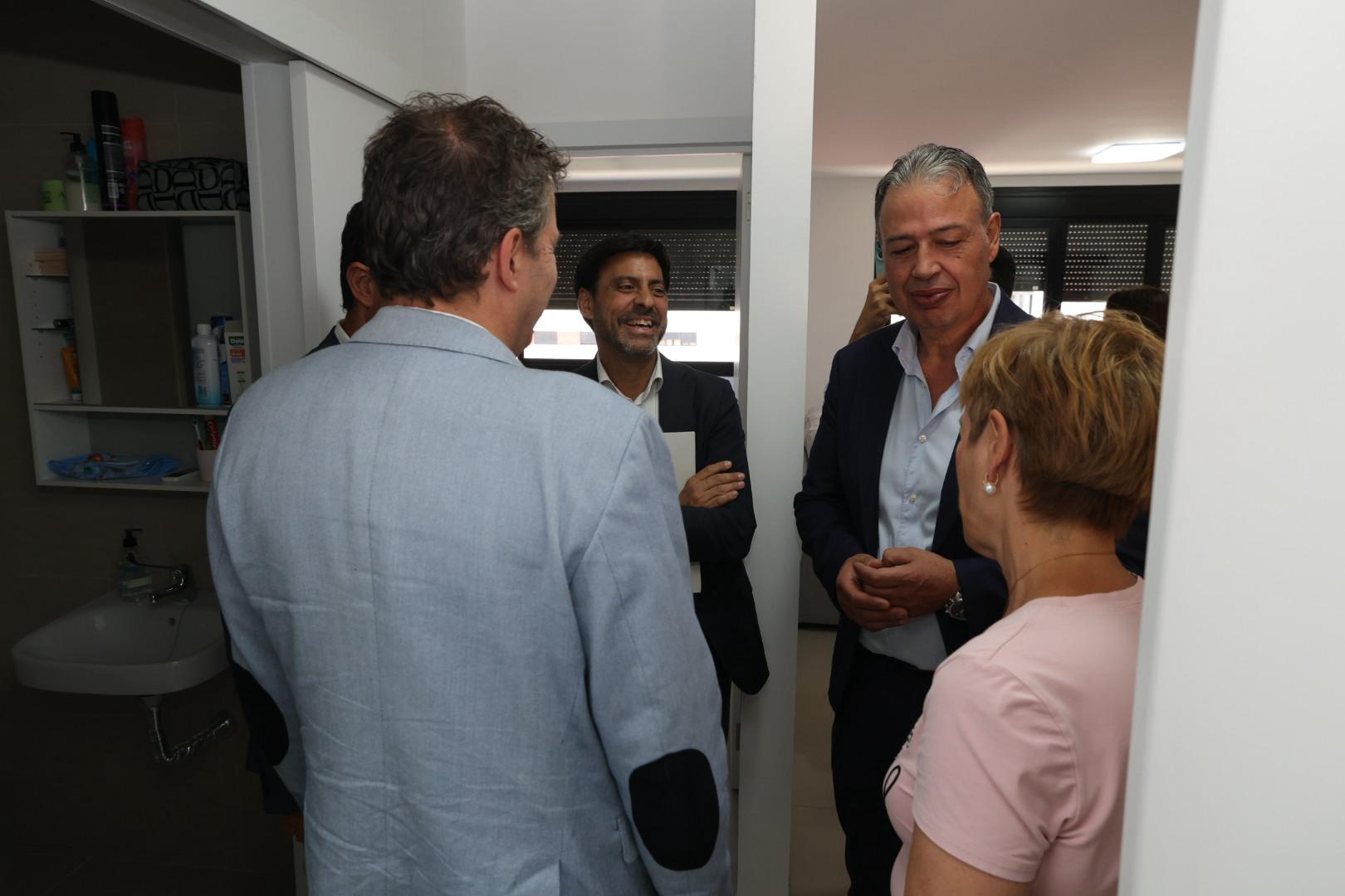 Entrega de nuevas viviendas sociales en Ciudad del Campo