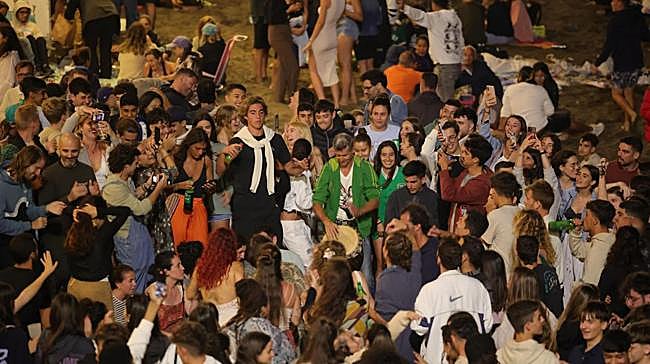 ¿Irá usted a celebrar la noche de San Juan 2025 a la playa de Las Canteras?