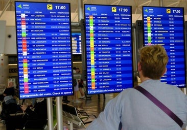 Las vacaciones de cientos de canarios, 'en el aire' por la cancelación de vuelos ante el conflicto bélico