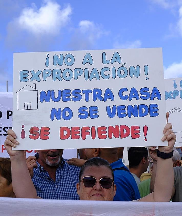 Imagen secundaria 2 - «El Ayuntamiento es una inmobiliaria»