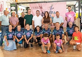 Presentación de la prueba en el mercado de la Biosfera.