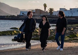 De izquierda a derecha, Damian Martínez Marco, Marta Moll e Iván Vargas, protagonistas del espectáculo.