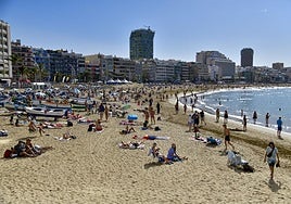 Playa de Las Canteras en una imagen de archivo.