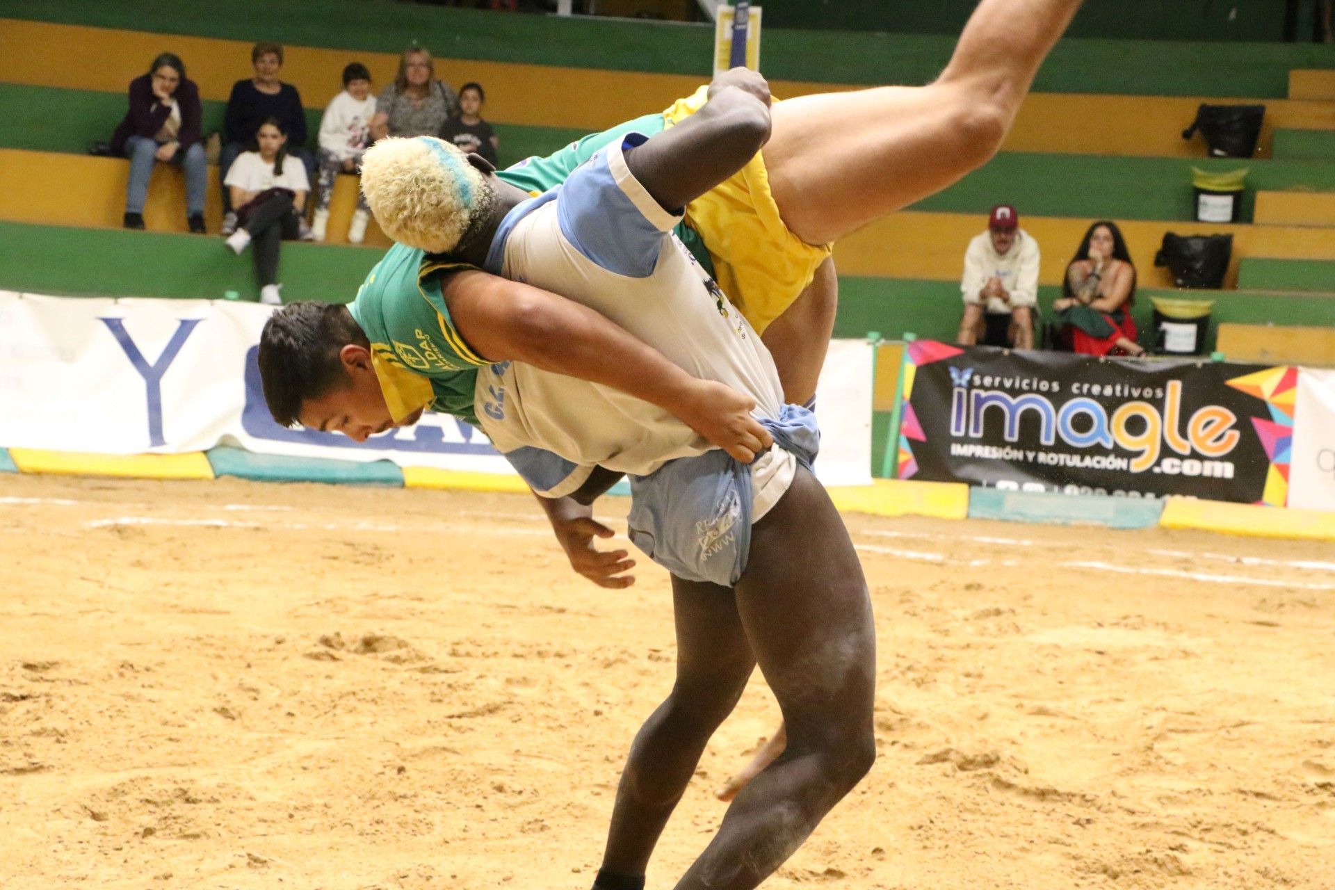 Gáldar Ybarra y Santa Rita es sinónimo de buenas agarradas.