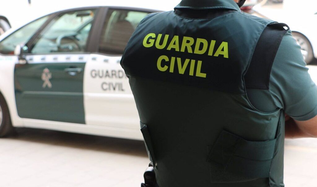 Agentes de la Guardia Civil en una imagen de archivo.