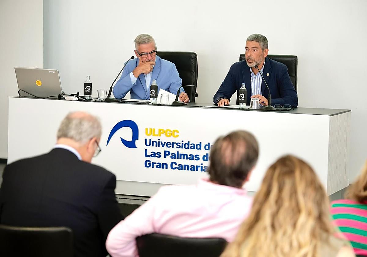 Biotecnología, un grado dual y cinco másteres: los nuevos títulos de la ULPGC «se adaptan a la demanda»