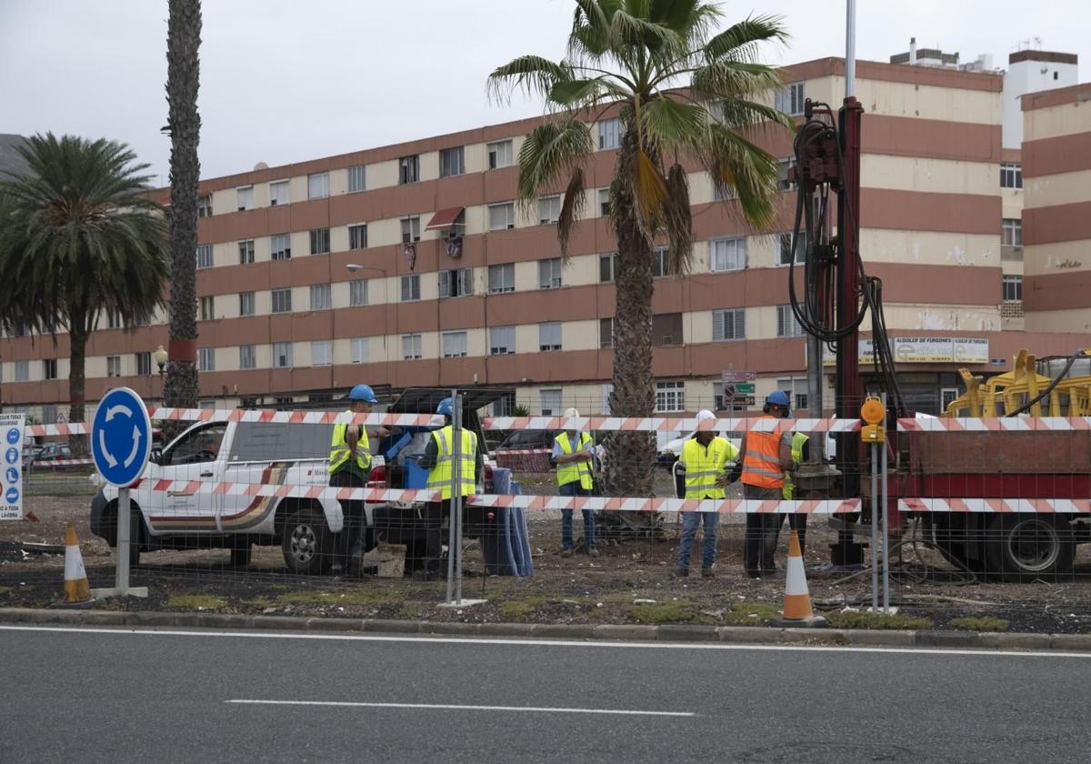 Imagen reciente de las catas realizadas en la rotonda Belén María.