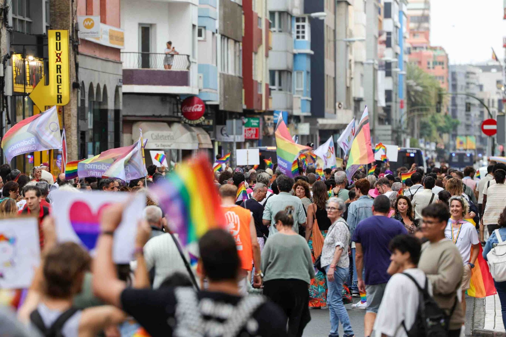 El Día del Orgullo toma las calles de la capital grancanaria