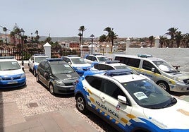 Imagen de vehículos averiados en el parking de la Jefatura de la Policía Local de Telde.
