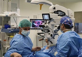 El nuevo servicio es una técnica de microcirugía ocular.
