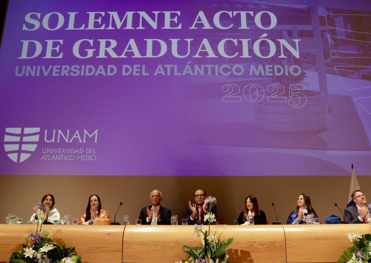 Imagen secundaria 1 - Acto de Graduación 2025 de la Universidad del Atlántico Medio - UNAM