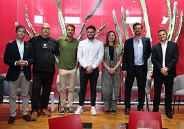 Foto de familia del evento organizado por Skal International.