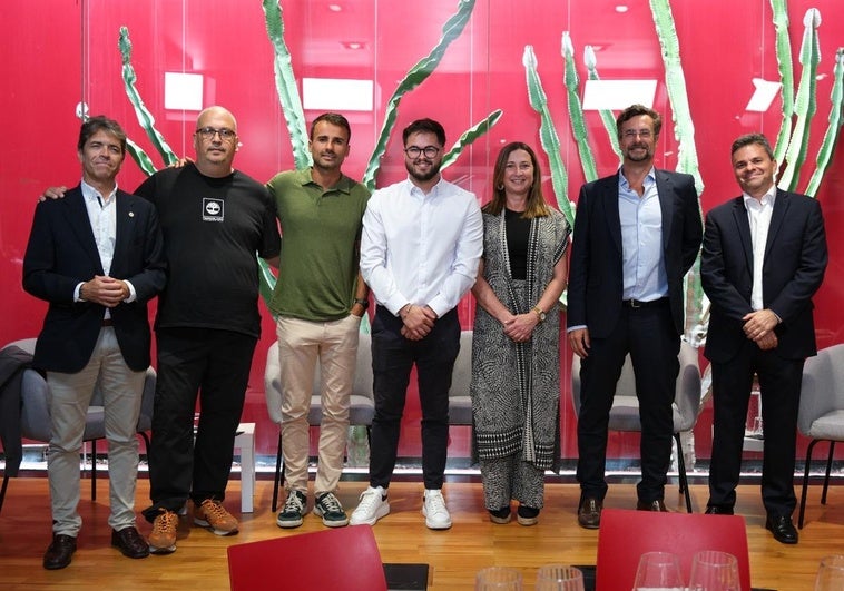 Foto de familia del evento organizado por Skal International.