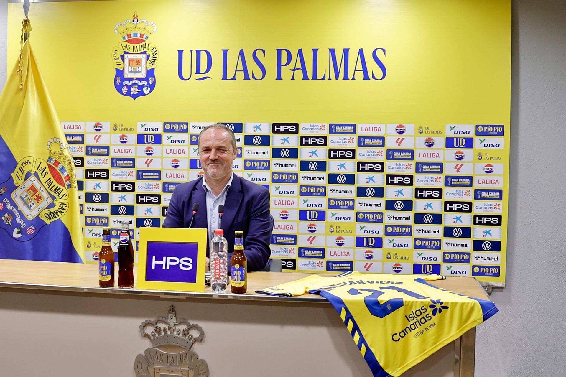 Jonathan Viera ya luce de nuevo el amarillo en su regreso a casa