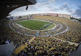 Panorámica del Estadio Gran Canaria desde la zona de Tribuna.