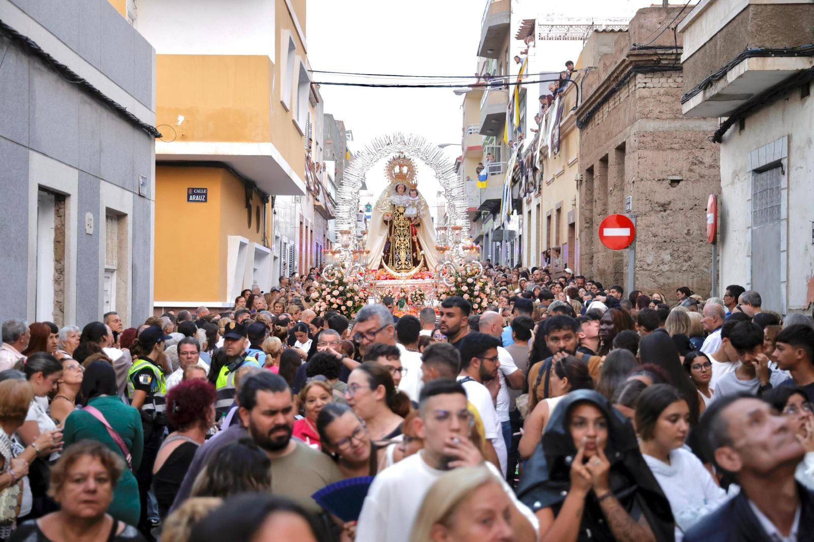 La Isleta se rinde con fervor y devoción a su Virgen del Carmen