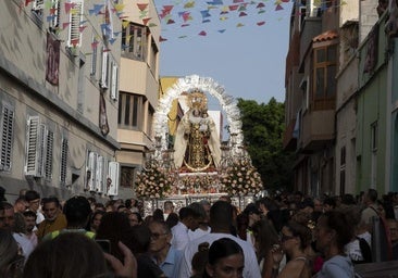 Procesión del Carmen en La Isleta: lágrimas que cumplen promesas