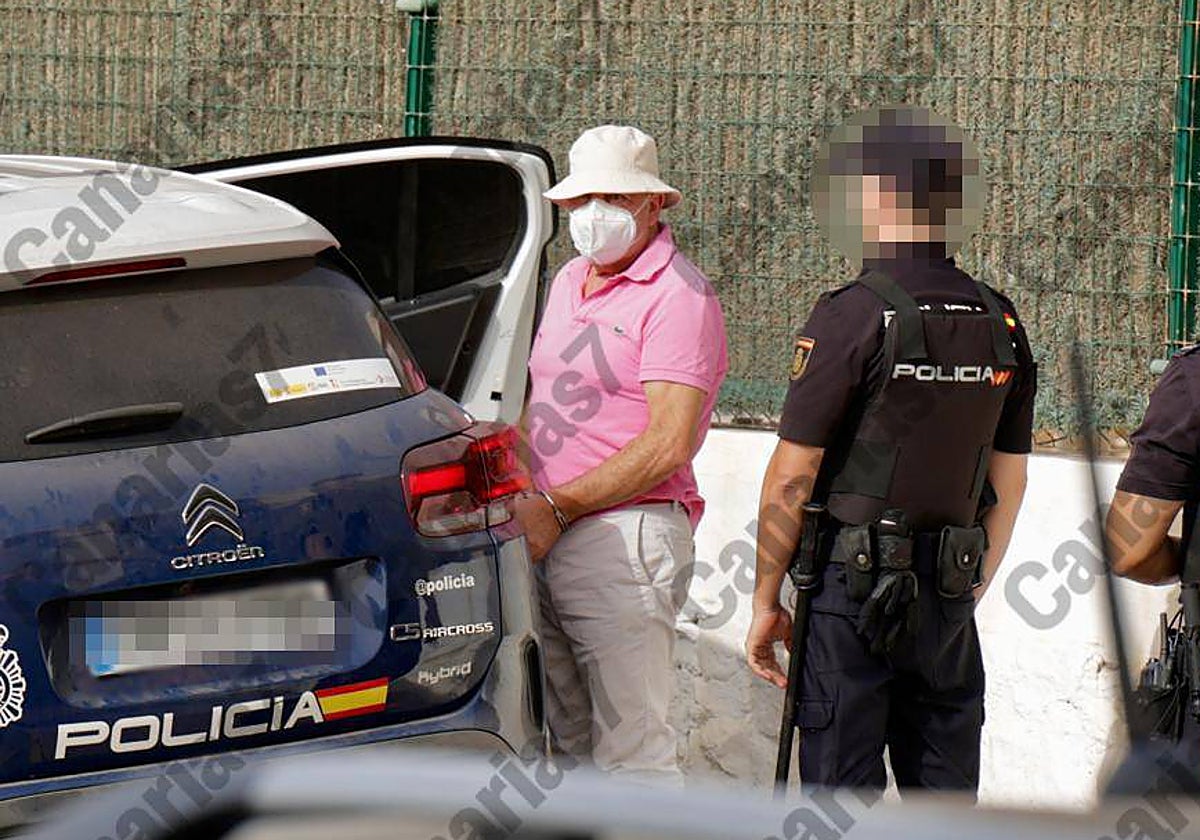 Miguel Gallego vuelve al apartamento donde presuntamente descuartizó a María Dolores Illán