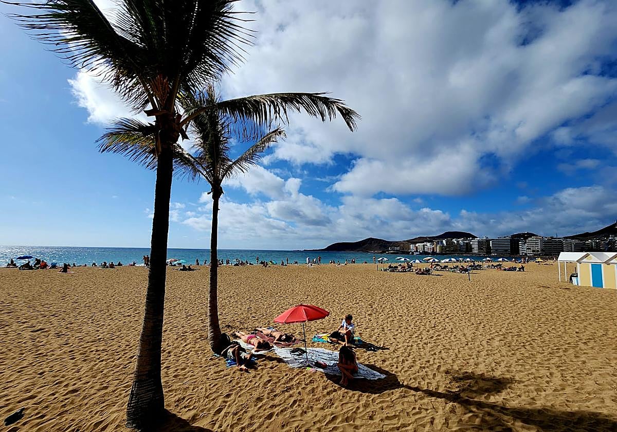 Imagen reciente de la playa de Las Canteras, en la capital grancanaria.
