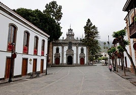 Los vecinos de Teror piden soluciones al Ayuntamiento frente a los cortes de agua en el municipio.