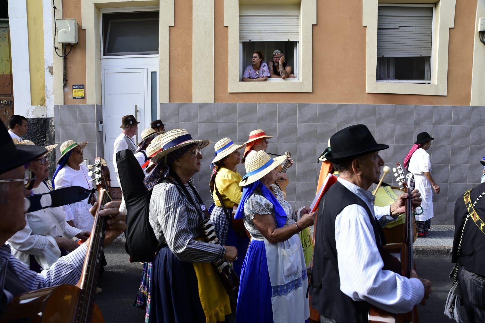 La romería de la Virgen del Carmen en La Isleta, en imágenes