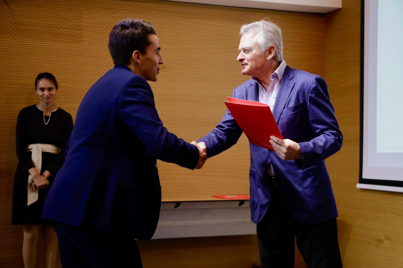 Fundación Mapfre entrega becas para cursos de posgrado en Estados Unidos