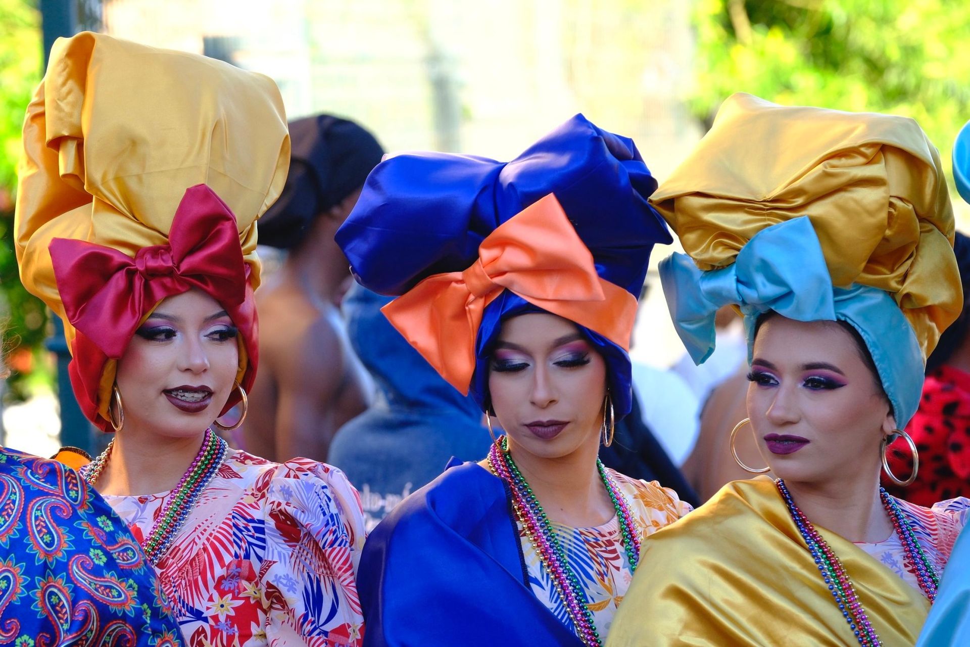 Color, música y cultura en el pasacalles de folclore de Ingenio