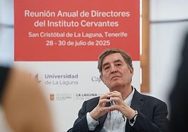 Luis García Montero, este lunes, en Tenerife.