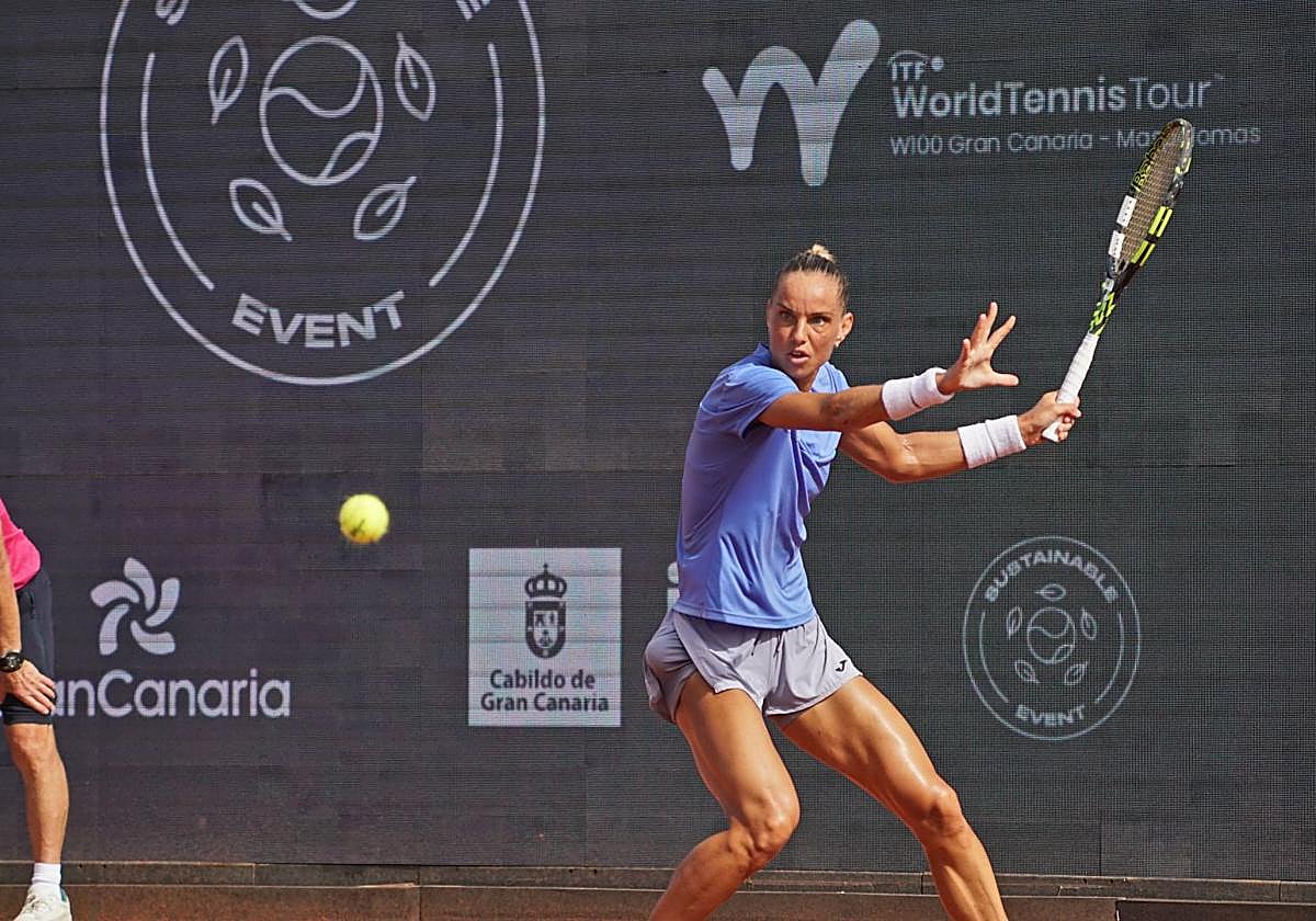 Arantxa Rus avanza en el torneo internacional en Gran Canaria.