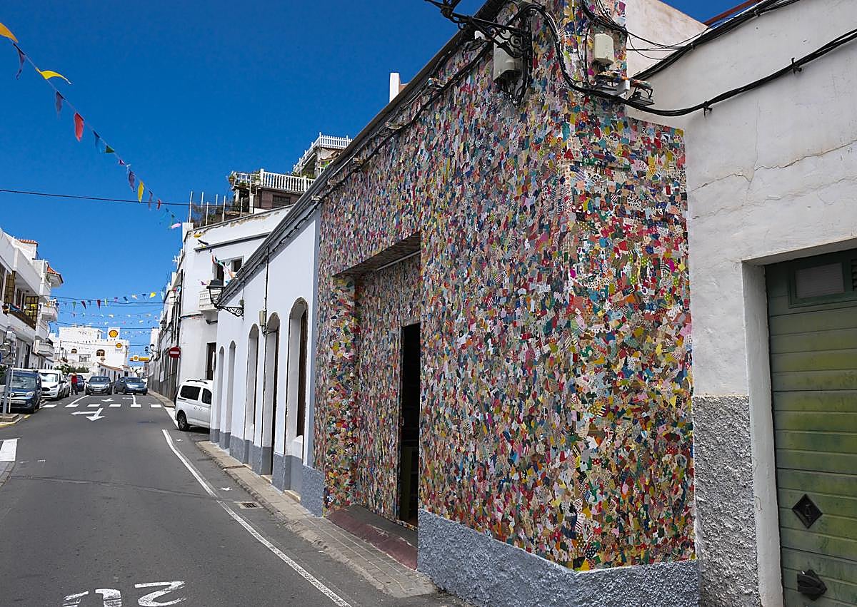 Imagen secundaria 1 - Agaete se prepara para La Rama: La villa marinera llena sus neveras para la fiesta