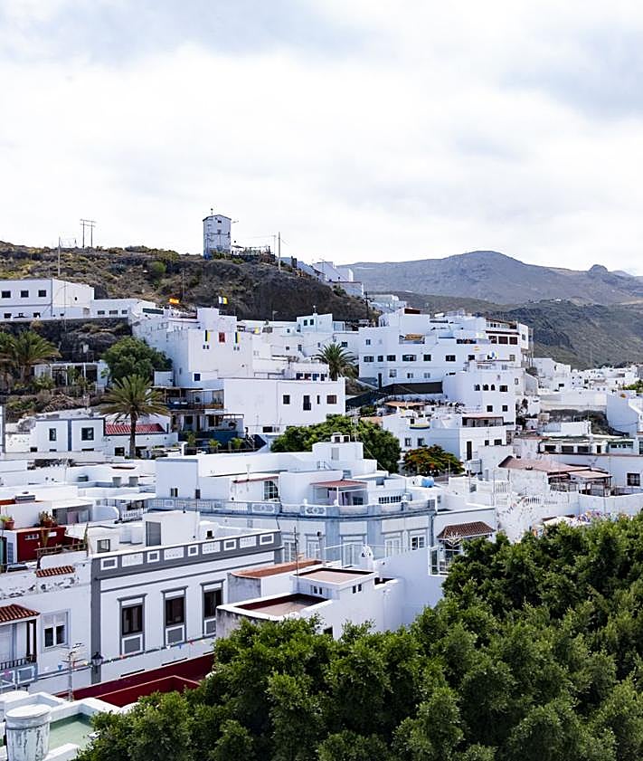 Imagen secundaria 2 - Agaete se prepara para La Rama: La villa marinera llena sus neveras para la fiesta