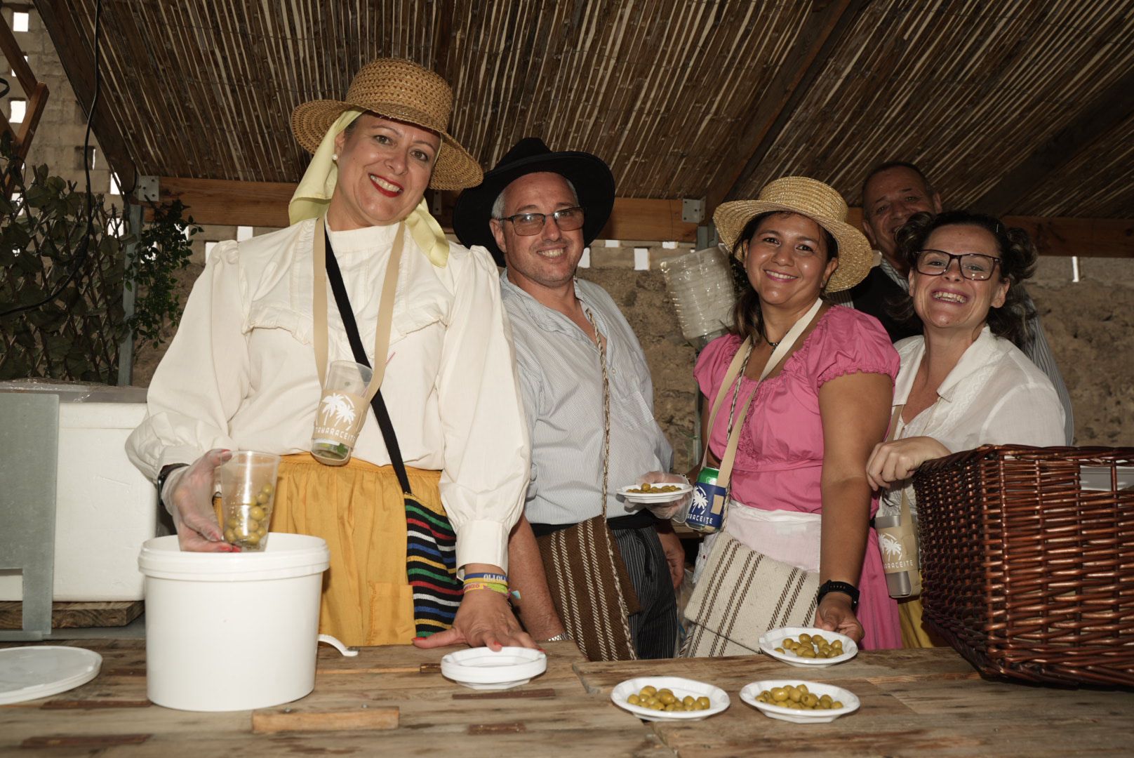Carretes y romeros por el Camino Viejo de San Lorenzo