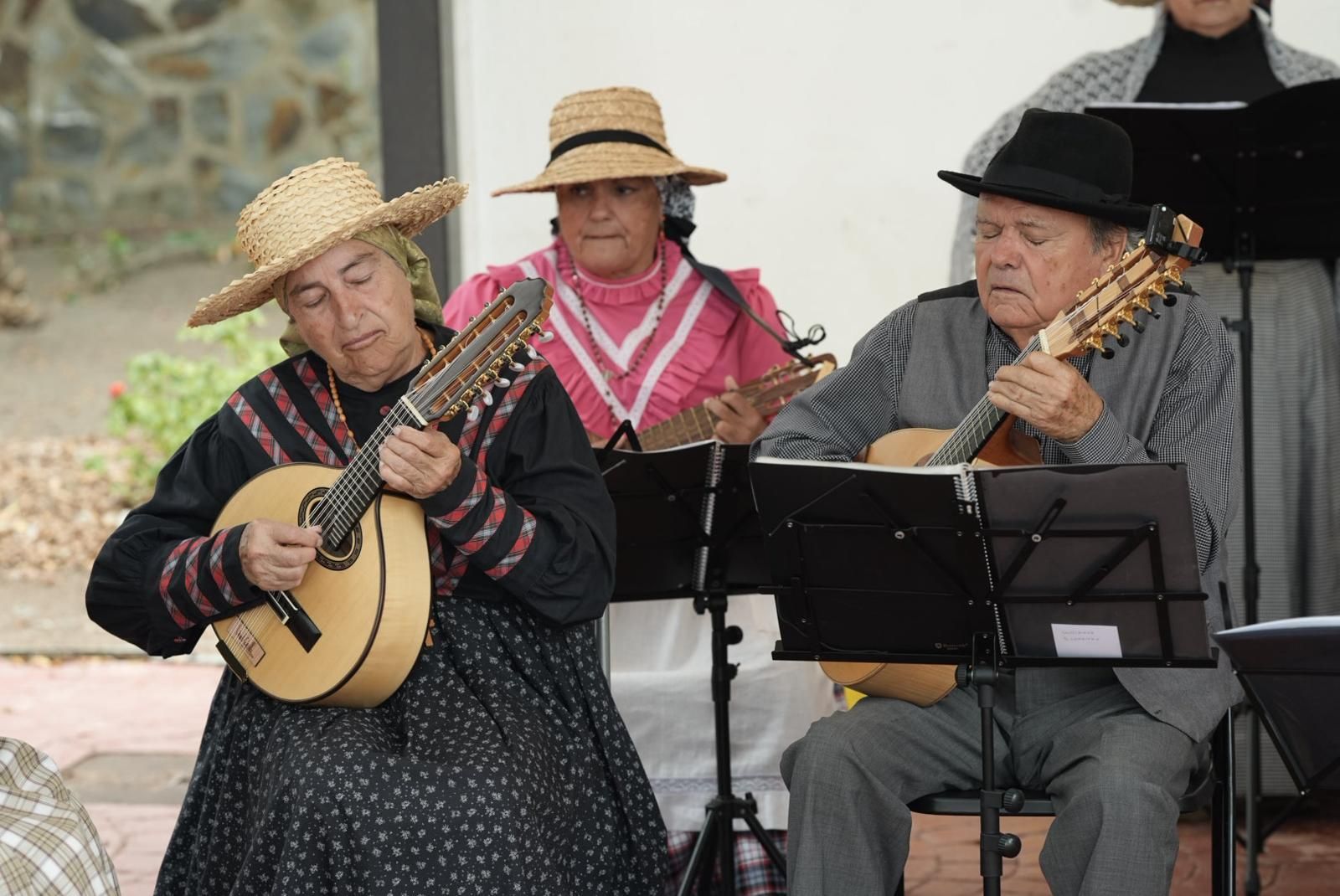 Mercado agrícola y muestra de artesanía Tasate con motivo de las fiestas de San Lorenzo