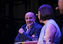 Jorge Perdigón y Migdalia Machín, el pasado 28 de julio, presentando el 42º Festival de Música.