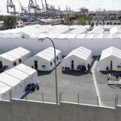 Imagen del centro de internamiento transitorio Canarias 50, donde se encuentran los menores asilados.