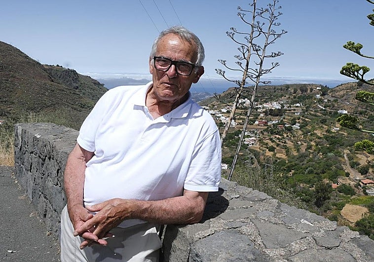 Francisco Campos, vecino y memoria viva del barrio.