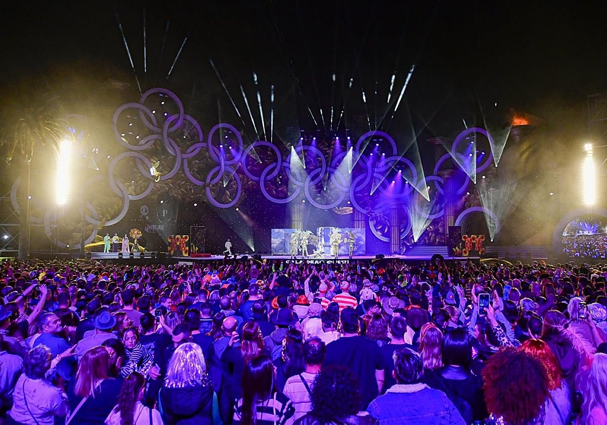 Un momento de la gala Drag de los carnavales de este 2025, en la capital grancanaria.