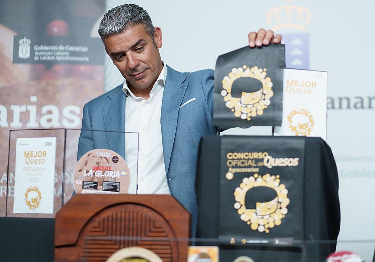 El consejero de Agricultura, Ganadería, Pesca y Soberanía Alimentaria del Gobierno de Canarias, Narvay Quintero.