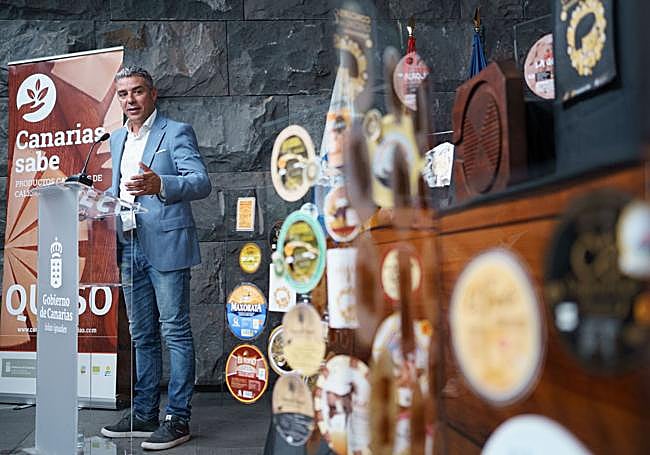 El consejero de Agricultura, Ganadería, Pesca y Sobernaía Alimentaria del Gobierno de Canarias, Narvay Quintero.