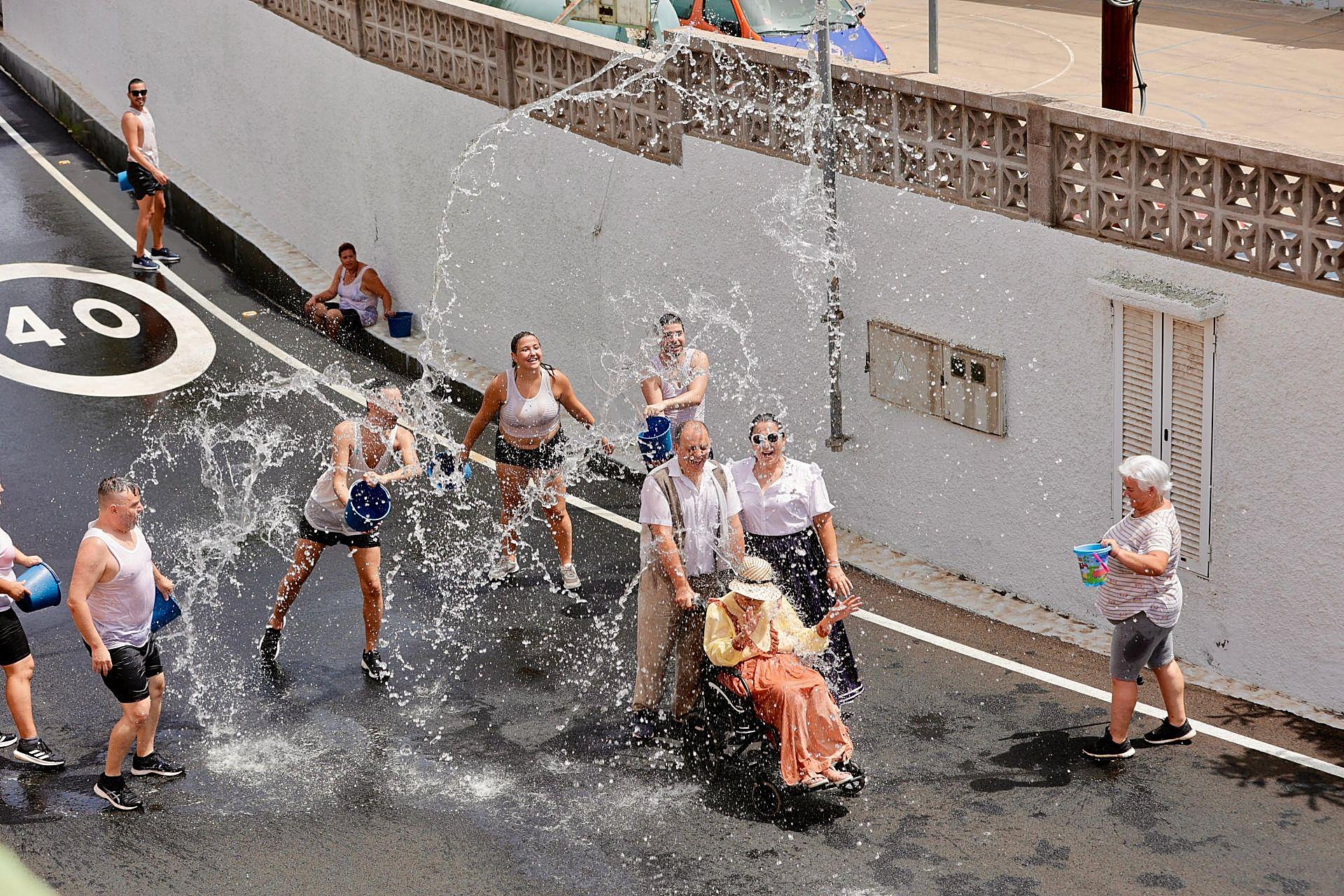 La Traída del Agua refresca Lomo Magullo