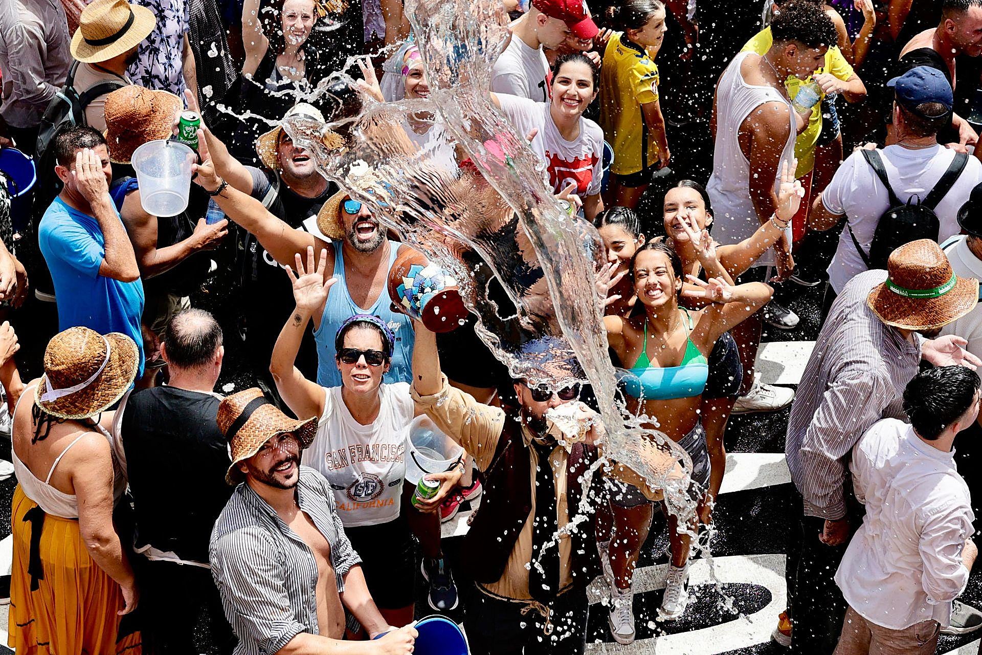 La Traída del Agua refresca Lomo Magullo