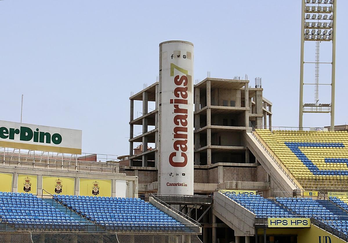 Torre Este del Estadio de Gran Canaria.