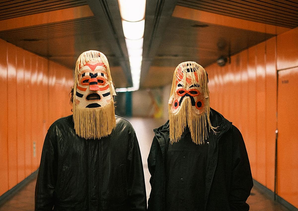 Imagen secundaria 1 - Imágenes promocionales del Instituto Mexicano del Sonido, Dengue Dengue Dengue y Natalia Doco, que forman parte del cartel del Mojo.