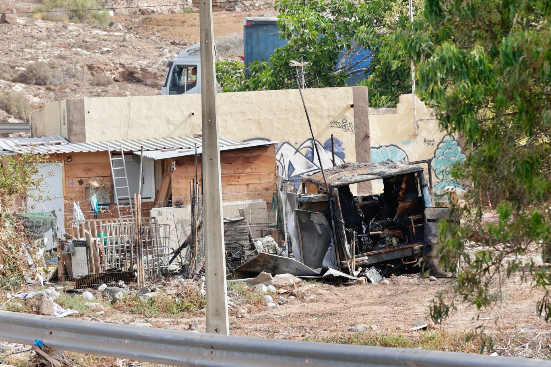 Así quedó el vehículo en el que murió un hombre calcinado en Ojos de Garza