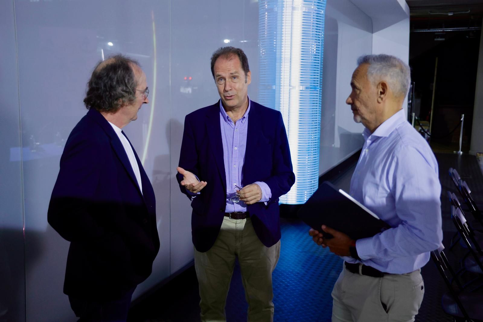 Así fue la presentación del trío ibérico de eclipses