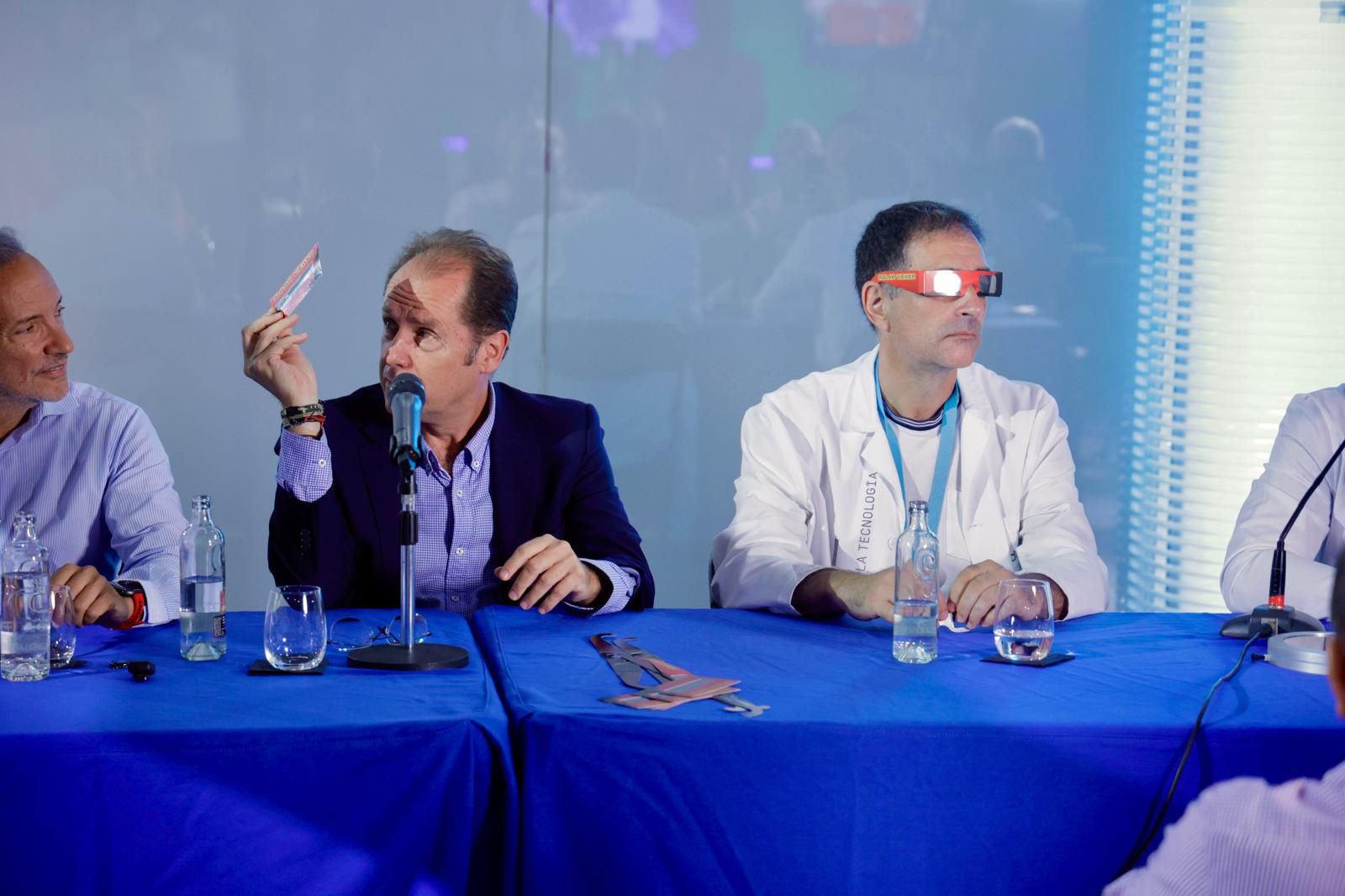 Así fue la presentación del trío ibérico de eclipses