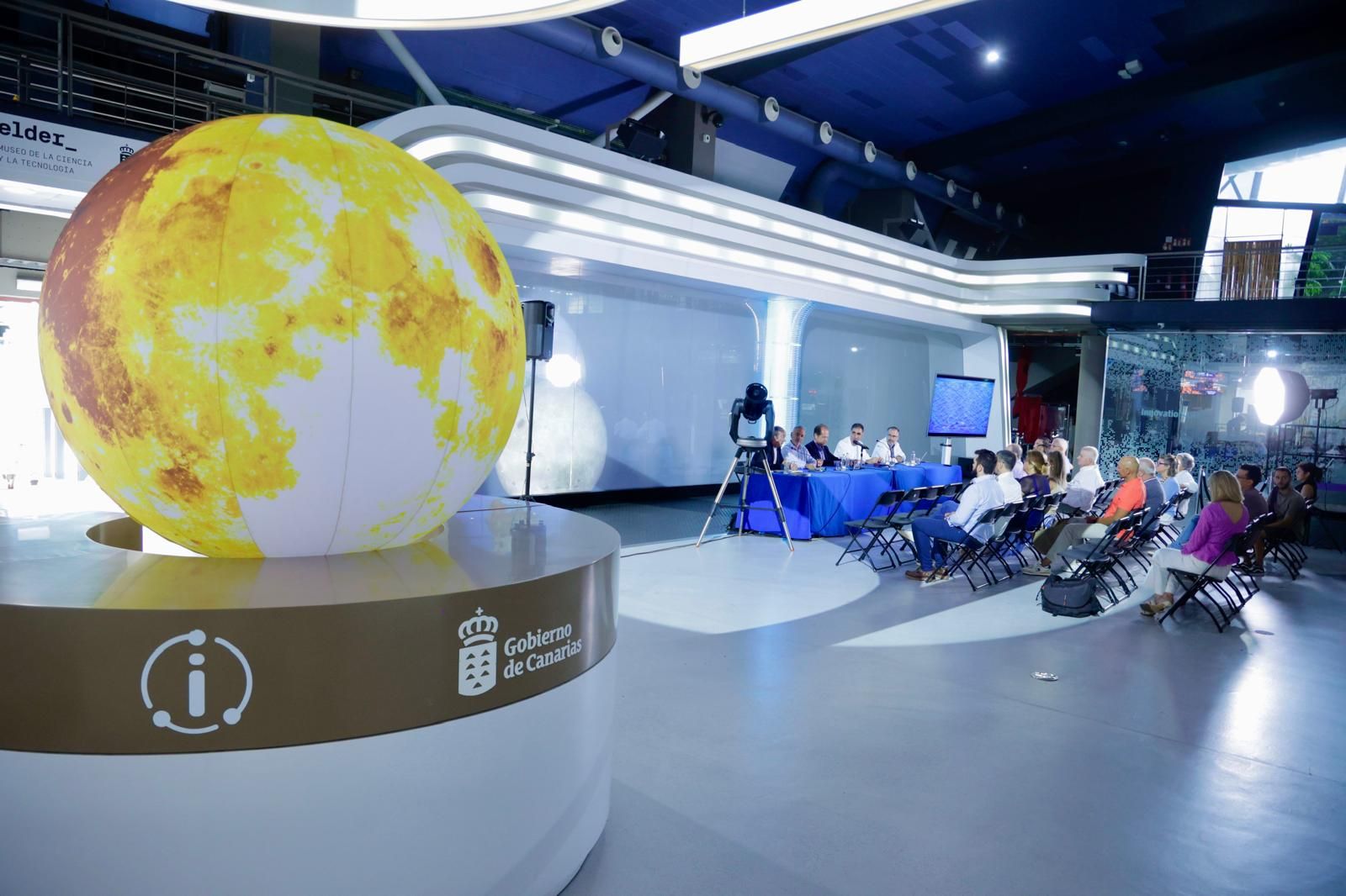 Así fue la presentación del trío ibérico de eclipses